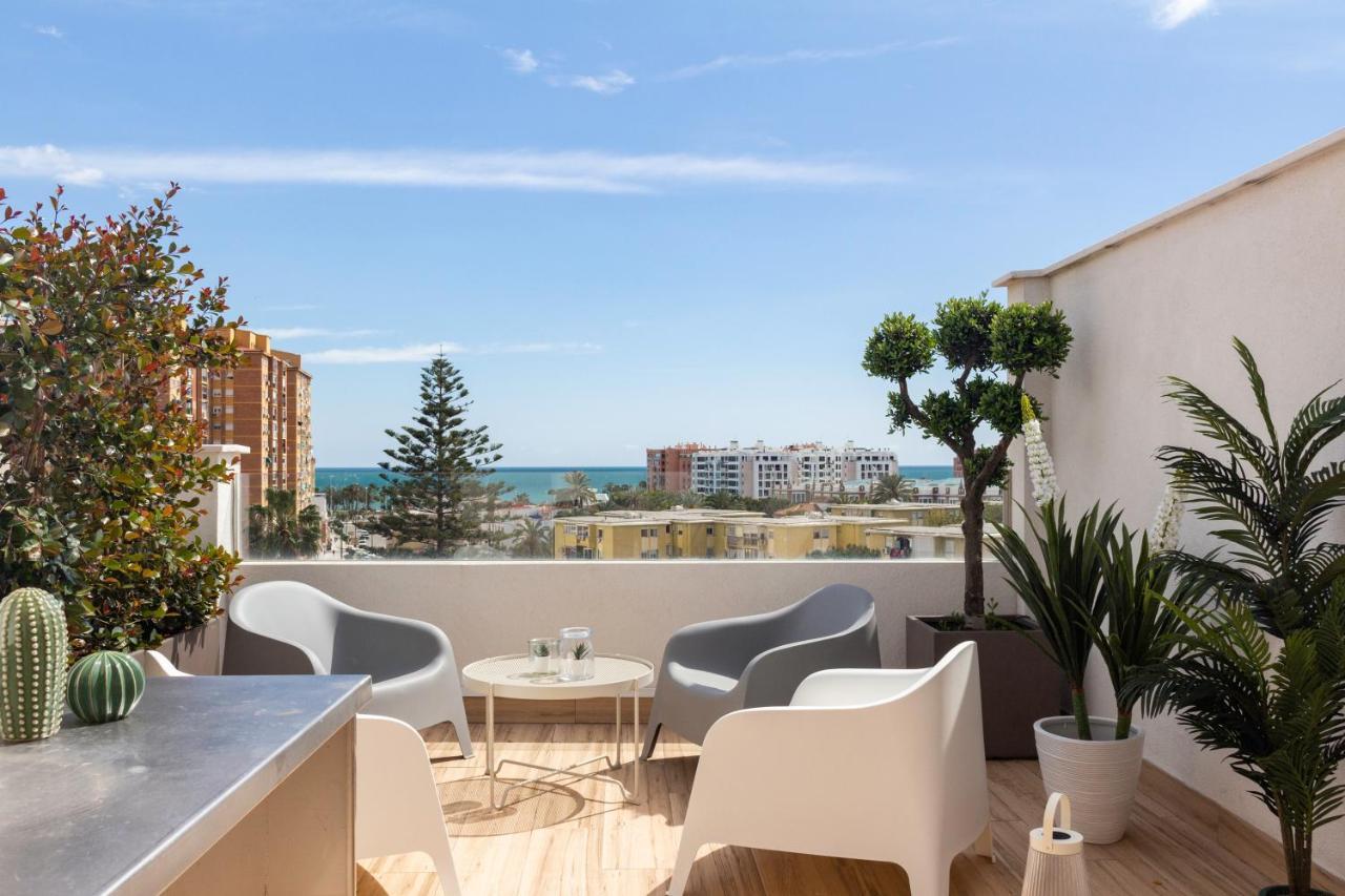 Huelin Apartament *