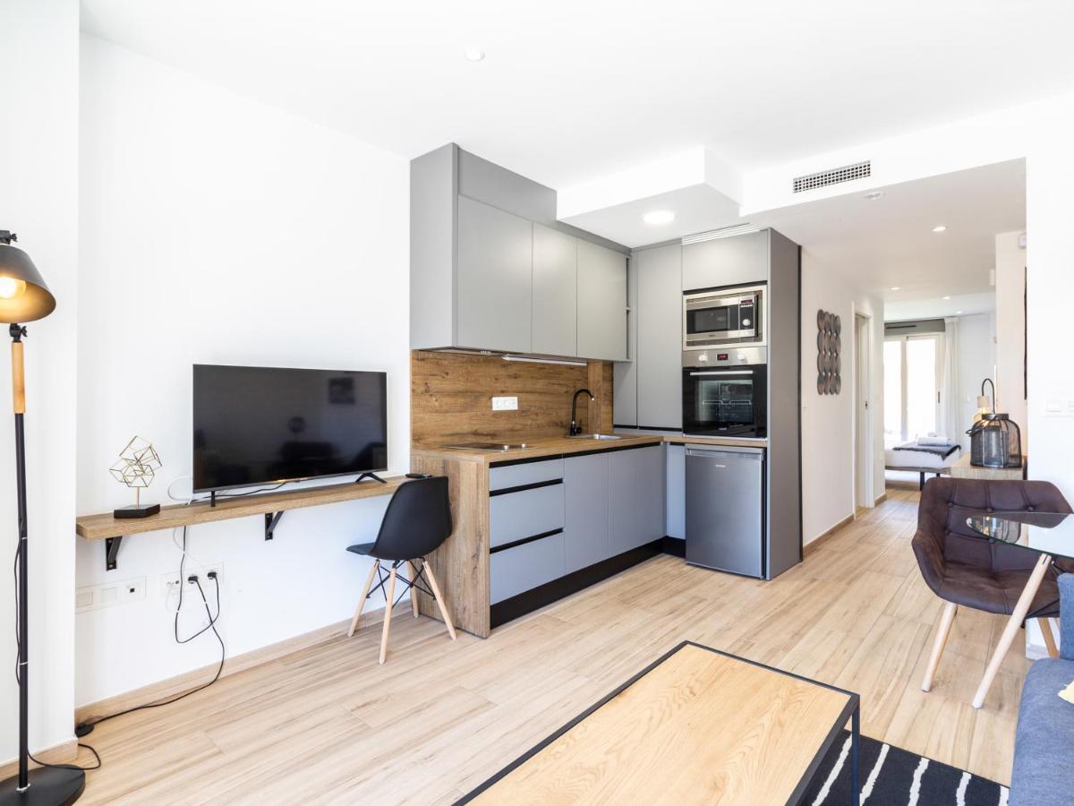 Huelin Apartament *